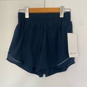 lululemon hotty hot 4 inch lined shorts